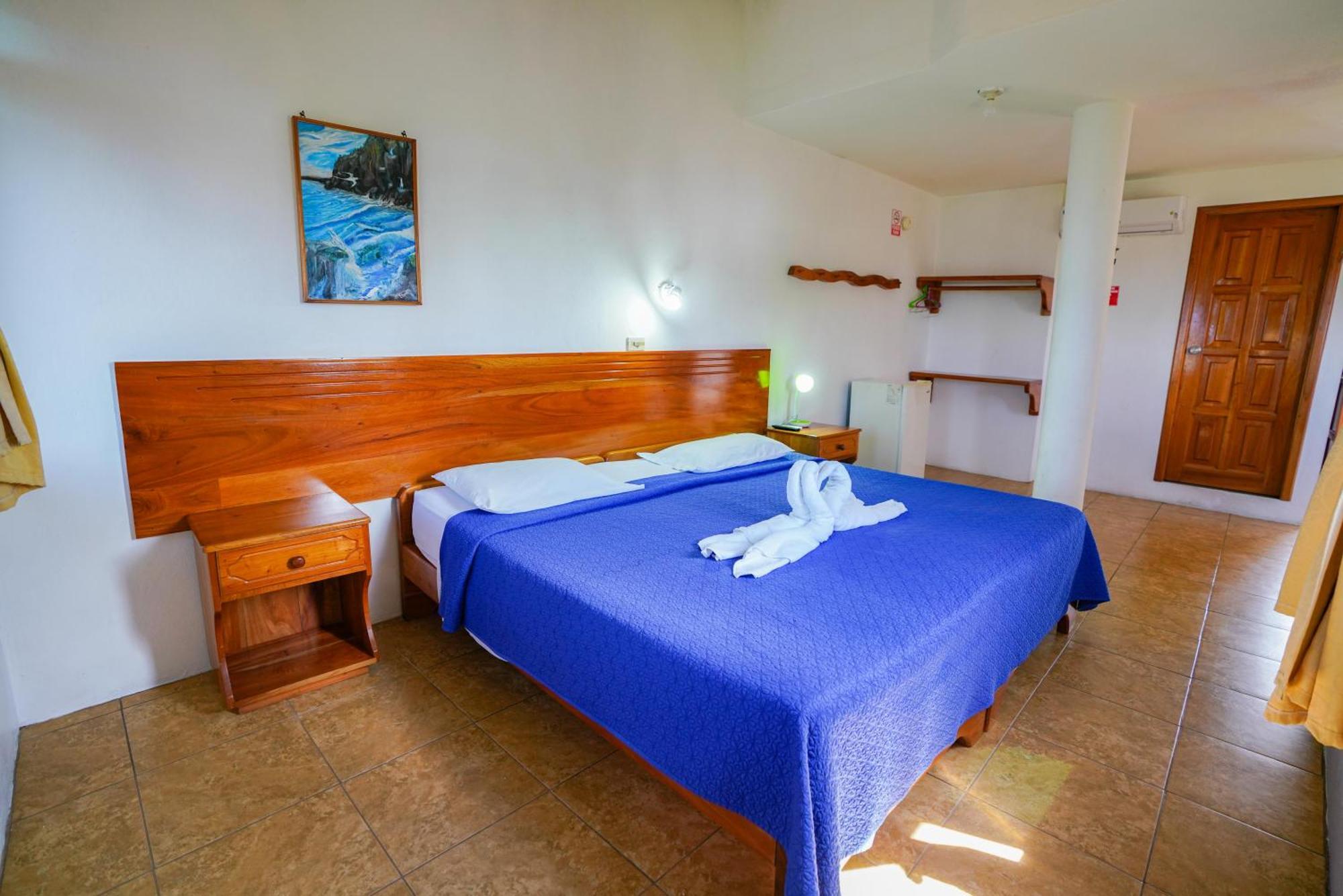 Galapagos Verde Azul Puerto Ayora  Exterior photo
